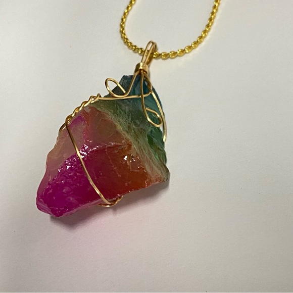 Rainbow Quartz Wire Wrapped Pendant Necklace - Picture 6 of 10